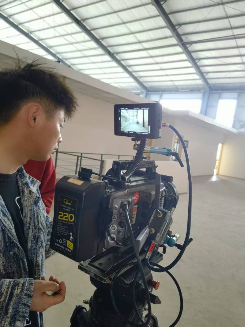 解锁中方县广告片拍摄：以创意镜头，解锁品牌商业价值新高度