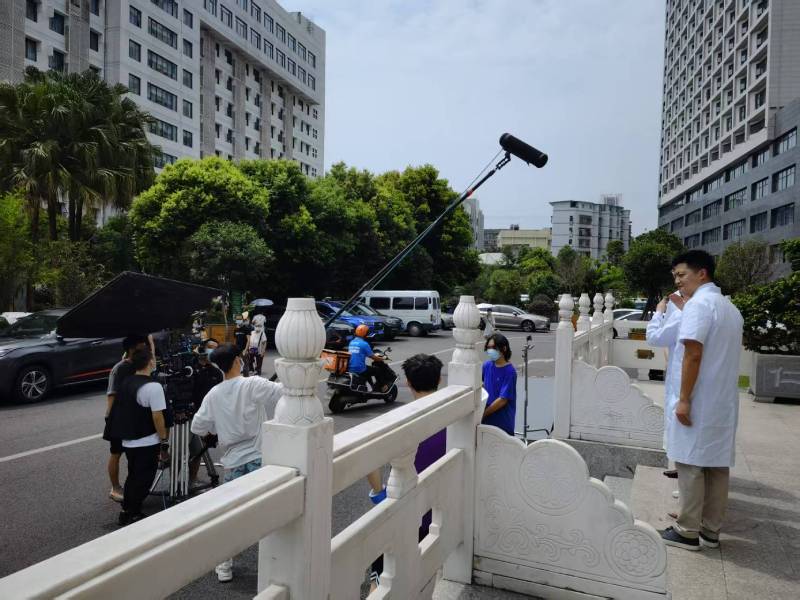 中方县广告片拍摄公司低成本实现高规格制作的诀窍